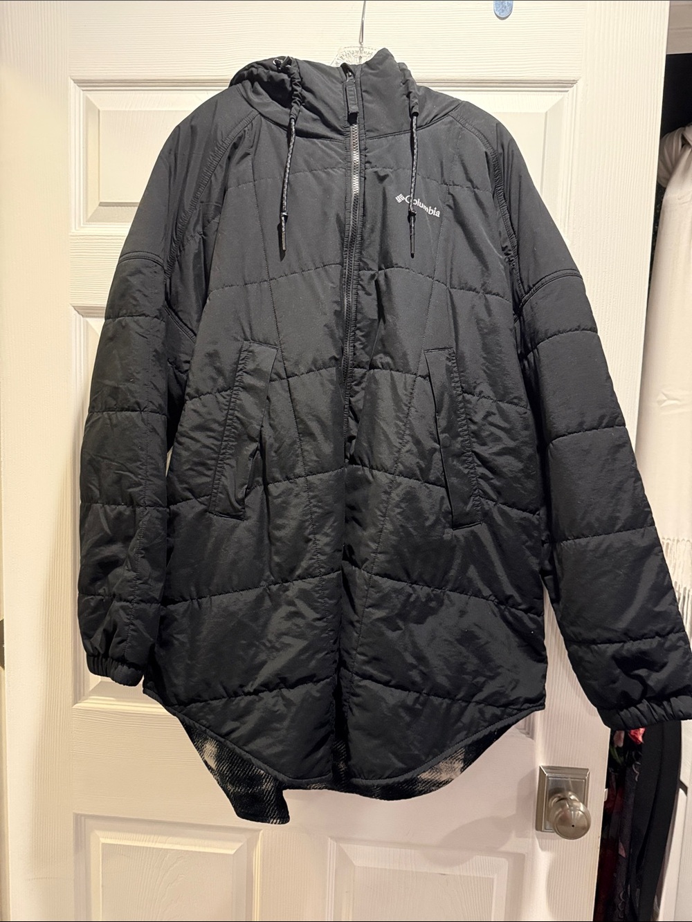 Columbia Black Quilted Hooded Jacket